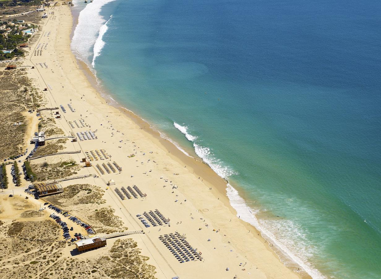 Palmares Beach, Golf & Dream Lagos Exterior photo